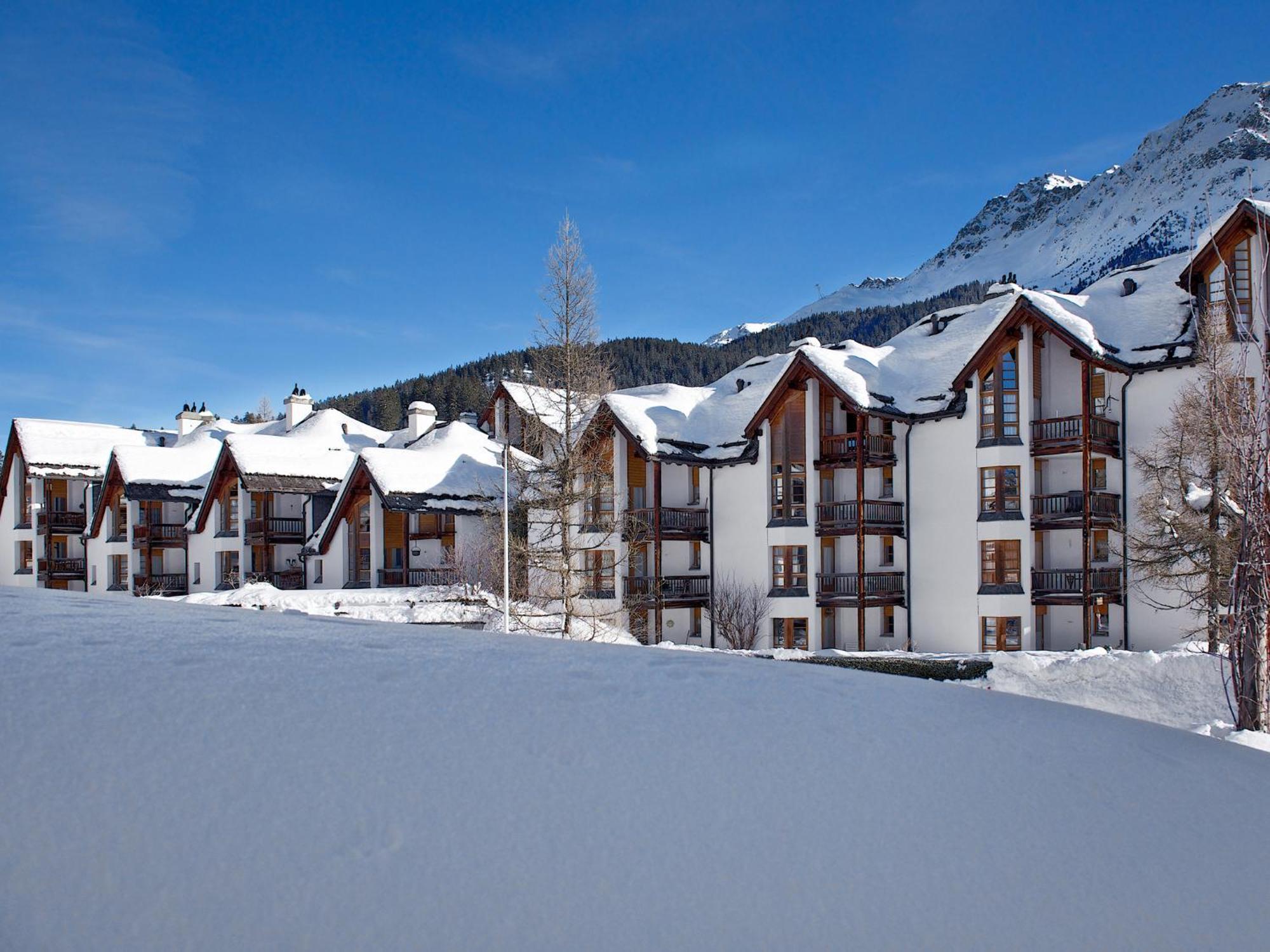 Schweizerhof Ferienwohnungen Lenzerheide 3 מראה חיצוני תמונה