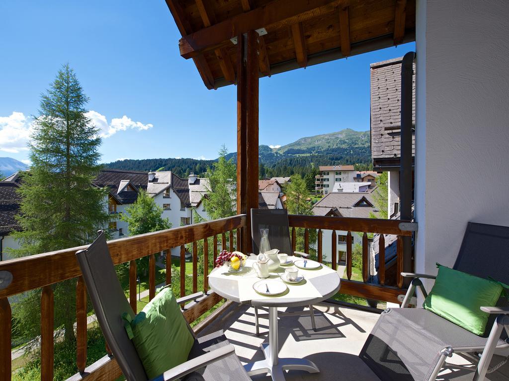 Schweizerhof Ferienwohnungen Lenzerheide 3 מראה חיצוני תמונה